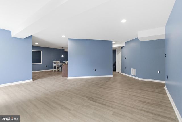 720 VISTA RIDGE DR NE, Leesburg, VA 20176