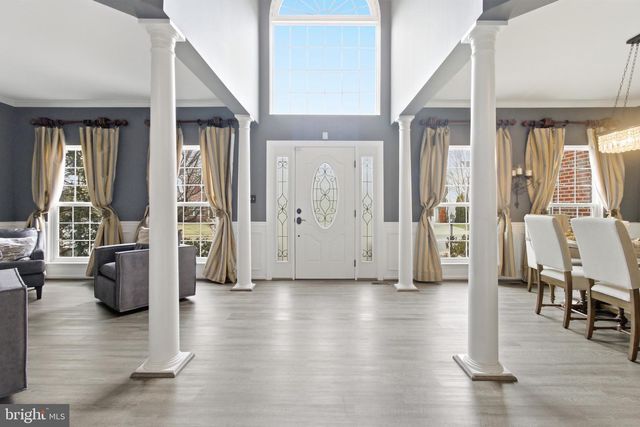 720 VISTA RIDGE DR NE, Leesburg, VA 20176