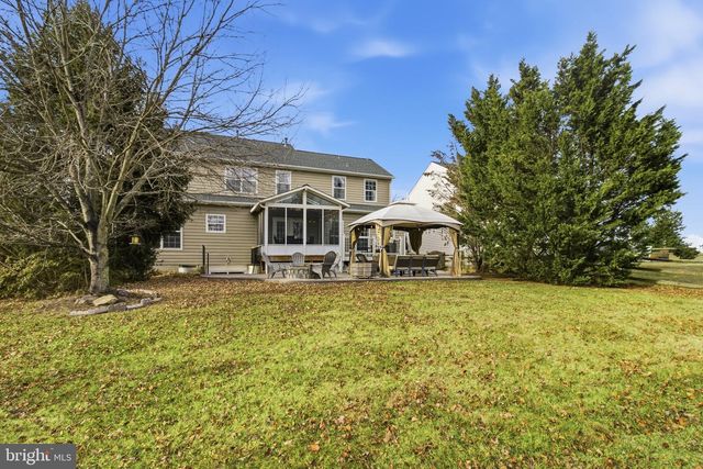 720 VISTA RIDGE DR NE, Leesburg, VA 20176