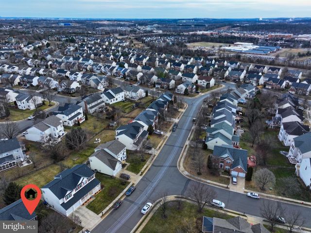 720 VISTA RIDGE DR NE, Leesburg, VA 20176