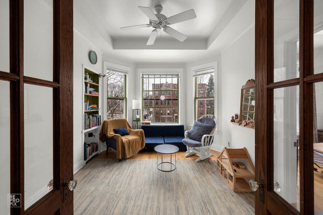 701 Reba Place, Evanston, IL 60202