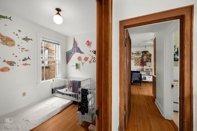 701 Reba Place, Evanston, IL 60202