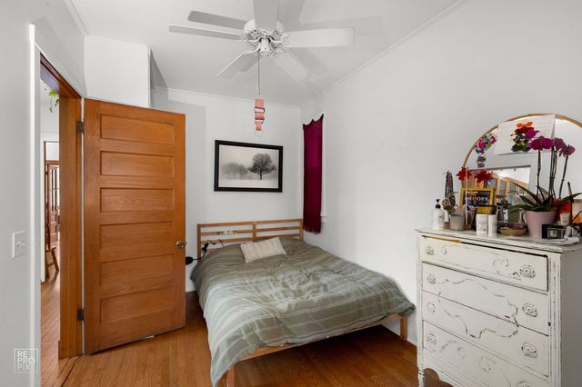 701 Reba Place, Evanston, IL 60202