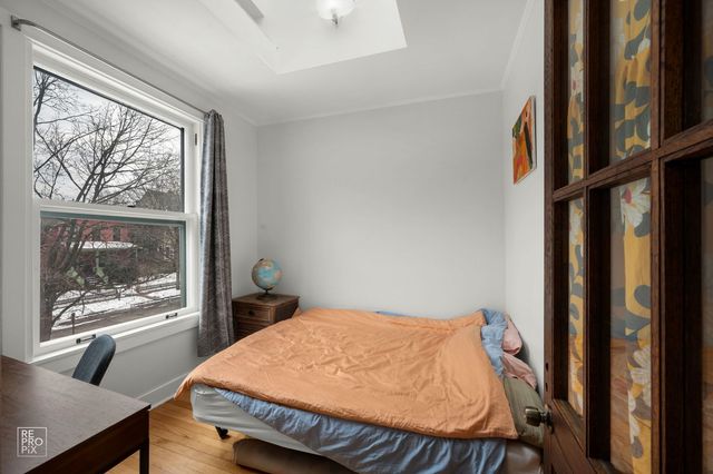 701 Reba Place, Evanston, IL 60202