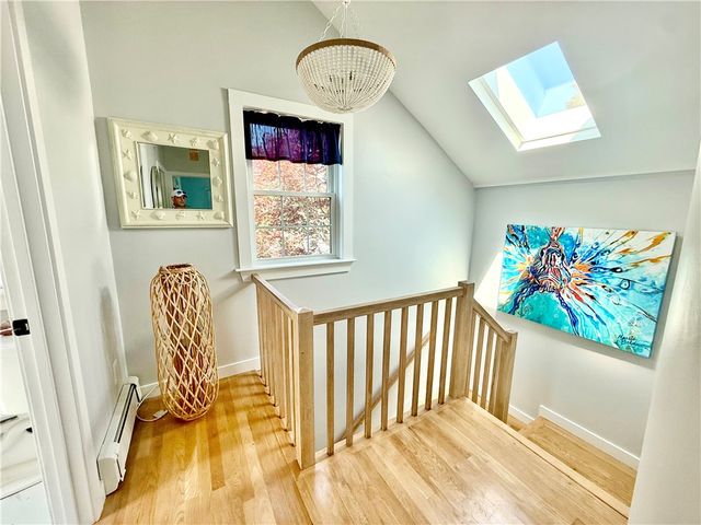 22 Dixon Street, Newport, RI 02840