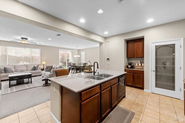 4820 Duval St, Fairfield, CA 94533