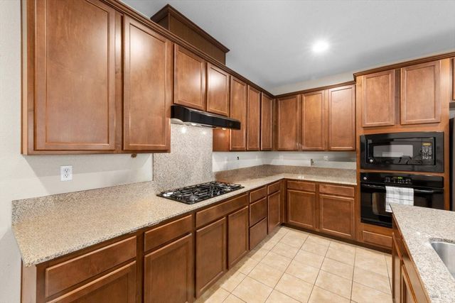 4820 Duval St, Fairfield, CA 94533