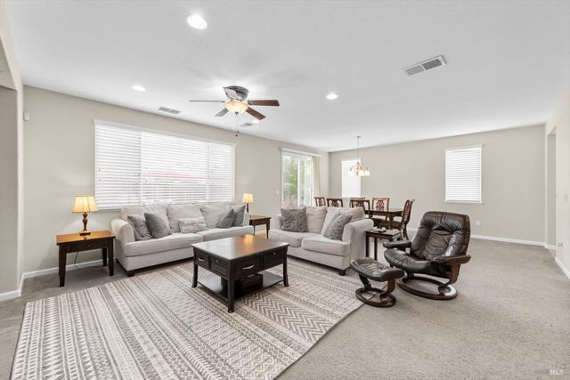 4820 Duval St, Fairfield, CA 94533