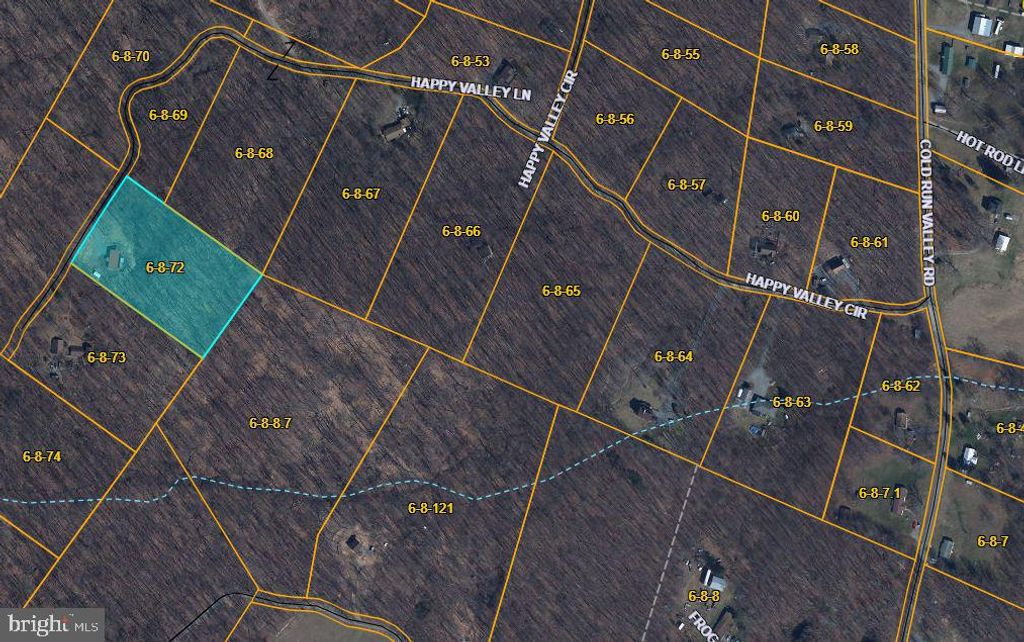 397 HAPPY VALLEY LN, Berkeley Springs, WV 25411