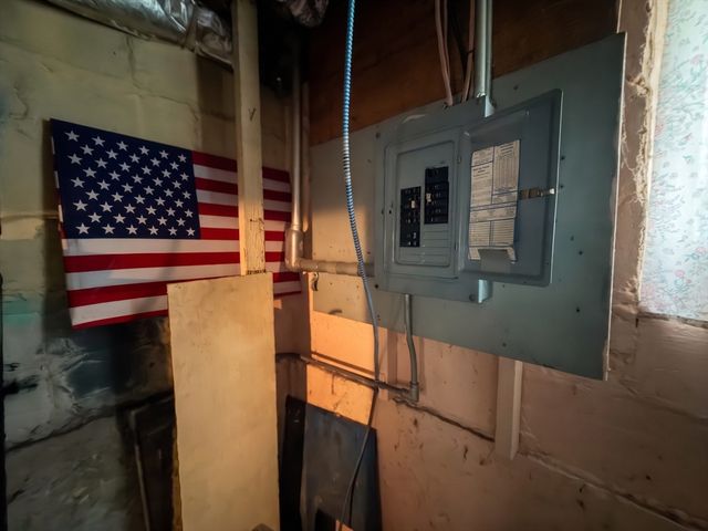 124 Clara St, New Bedford, MA 02744