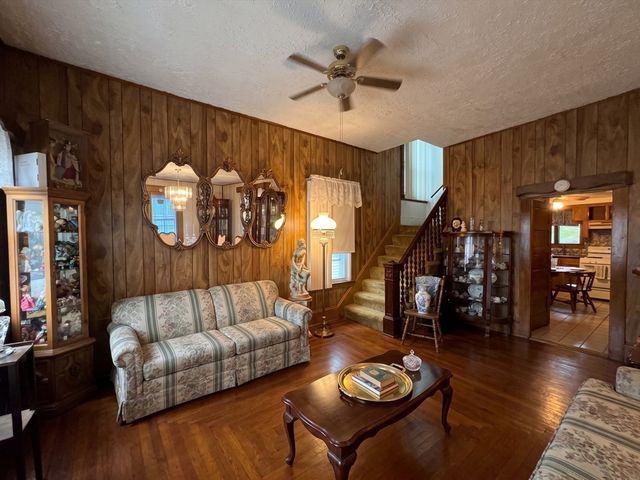 124 Clara St, New Bedford, MA 02744