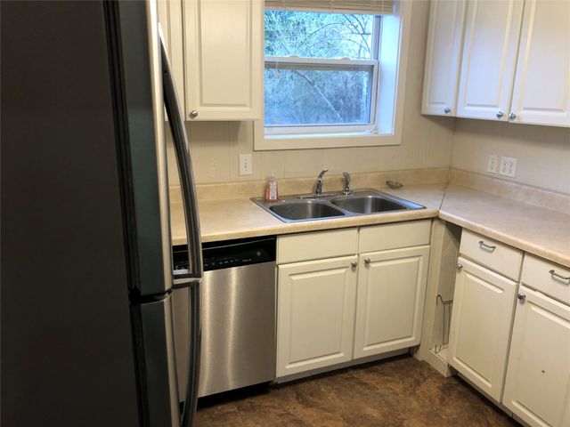 345 Karbo Lane, Weatherford, TX 76085