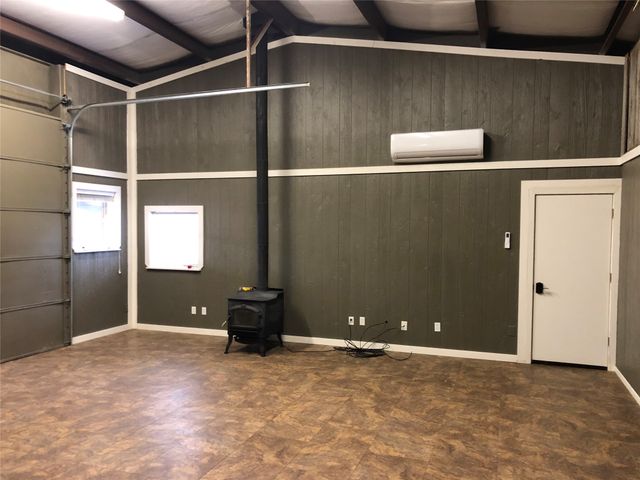 345 Karbo Lane, Weatherford, TX 76085