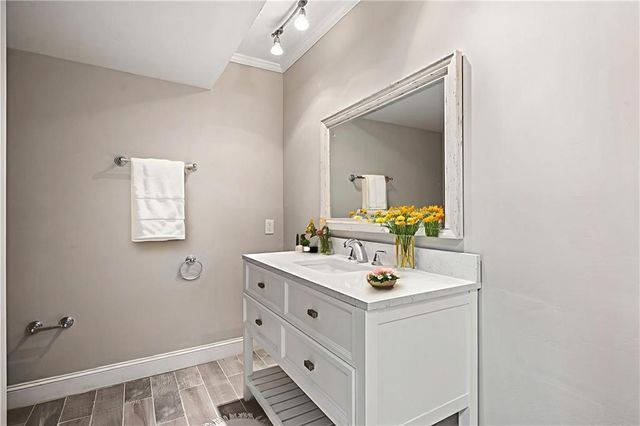 6851 Roswell Road F32, Atlanta, GA 30328