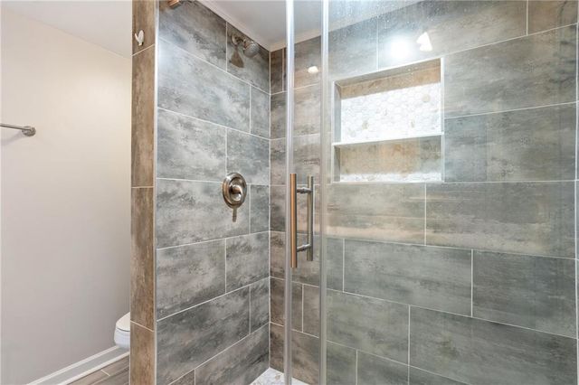 6851 Roswell Road F32, Atlanta, GA 30328