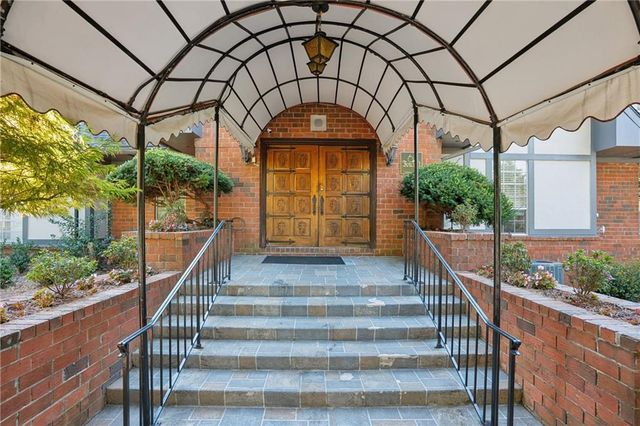 6851 Roswell Road F32, Atlanta, GA 30328