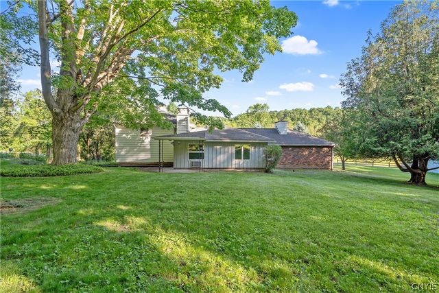 6555 Woodchuck Hill Road, Dewitt, NY 13078