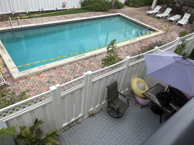 233 SE 11th Avenue 233, Pompano Beach, FL 33060