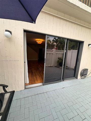 233 SE 11th Avenue 233, Pompano Beach, FL 33060
