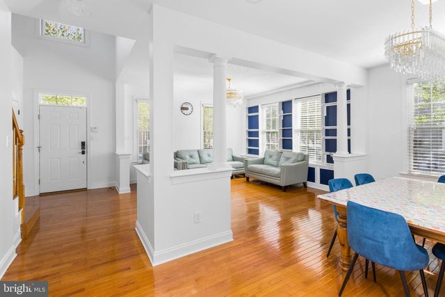6 HULSE ST, Robbinsville, NJ 08691