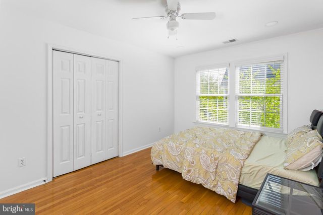 6 HULSE ST, Robbinsville, NJ 08691