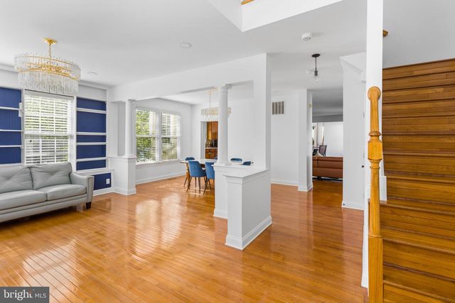 6 HULSE ST, Robbinsville, NJ 08691