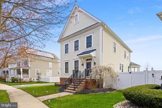 6 HULSE ST, Robbinsville, NJ 08691