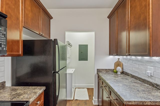 8221 Lenox Creekside Dr Unit B12, Antioch, TN 37013