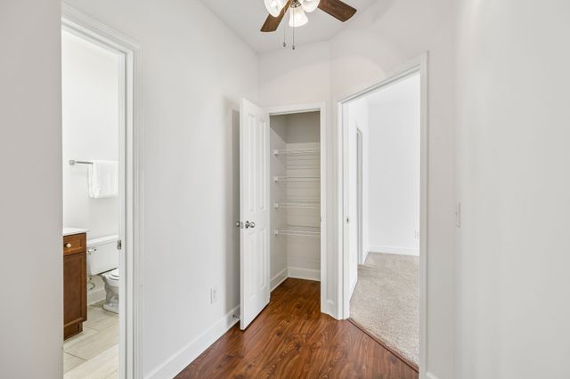 8221 Lenox Creekside Dr Unit B12, Antioch, TN 37013