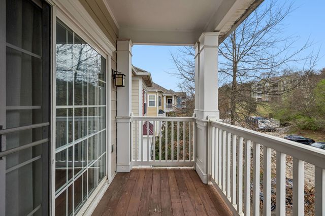 8221 Lenox Creekside Dr Unit B12, Antioch, TN 37013