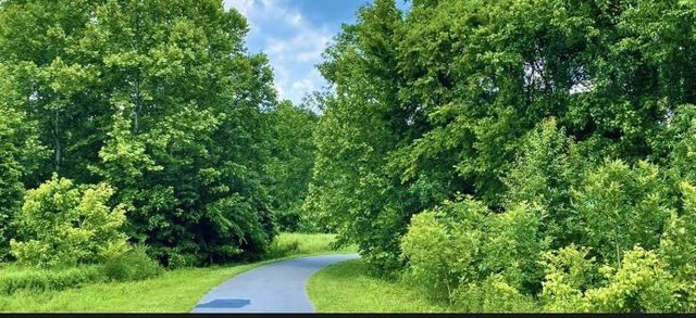 8221 Lenox Creekside Dr Unit B12, Antioch, TN 37013