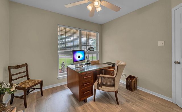 1409 Laurel Park Drive, Robinson, TX 76706