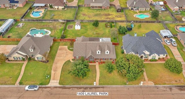 1409 Laurel Park Drive, Robinson, TX 76706