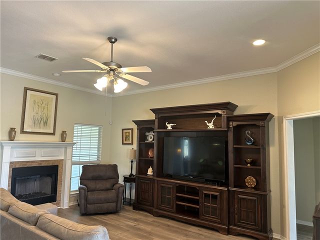 1409 Laurel Park Drive, Robinson, TX 76706