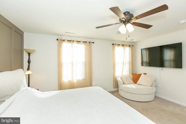 29 BEDSTRAW PL, Bunker Hill, WV 25413