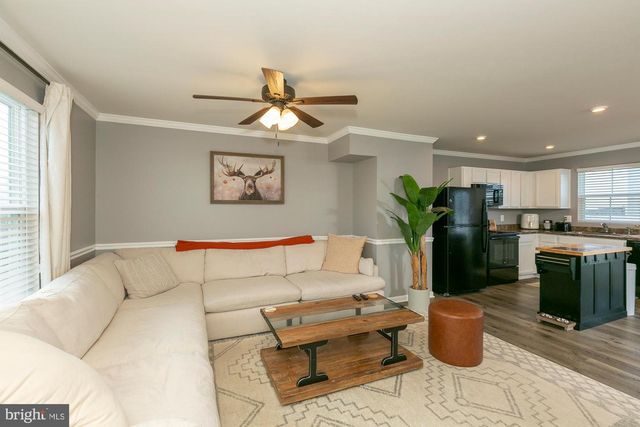 29 BEDSTRAW PL, Bunker Hill, WV 25413