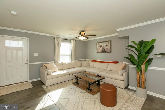 29 BEDSTRAW PL, Bunker Hill, WV 25413