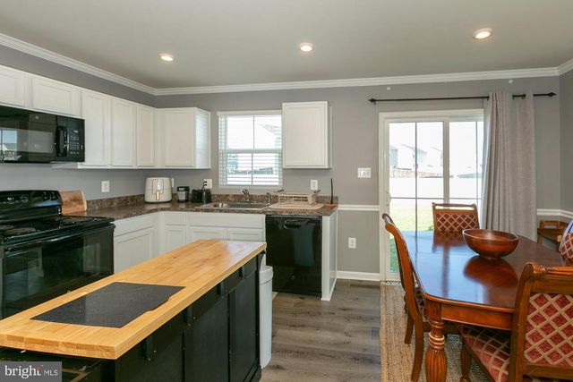 29 BEDSTRAW PL, Bunker Hill, WV 25413