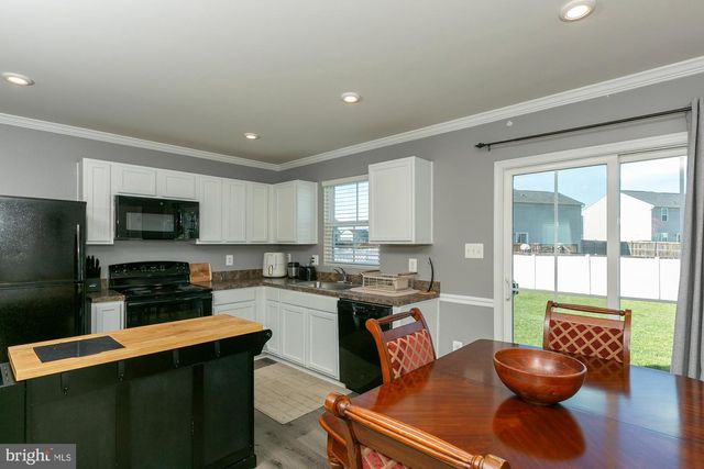 29 BEDSTRAW PL, Bunker Hill, WV 25413