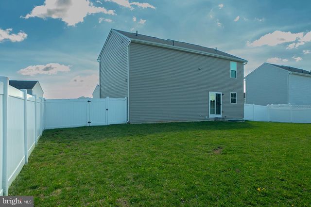 29 BEDSTRAW PL, Bunker Hill, WV 25413