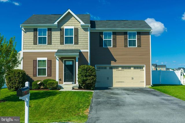 29 BEDSTRAW PL, Bunker Hill, WV 25413