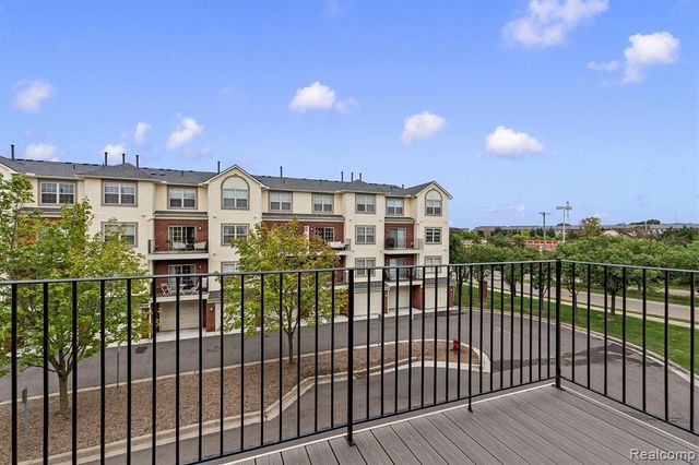 3276 Newbury Place 5, Troy, MI 48084