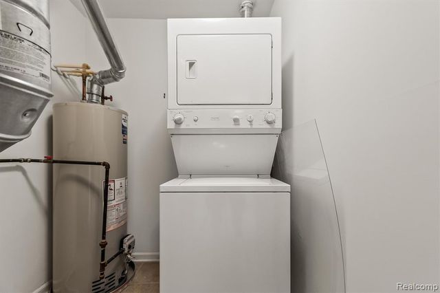 3276 Newbury Place 5, Troy, MI 48084
