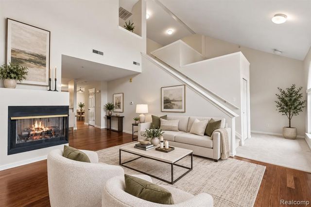 3276 Newbury Place 5, Troy, MI 48084