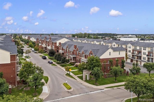 3276 Newbury Place 5, Troy, MI 48084
