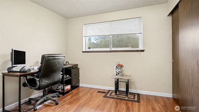 5709 N 13th Street, Tacoma, WA 98406