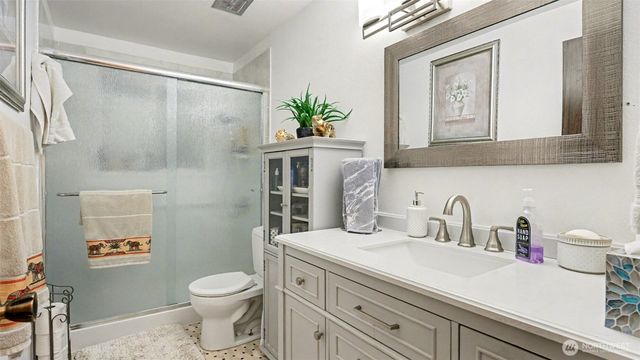 5709 N 13th Street, Tacoma, WA 98406