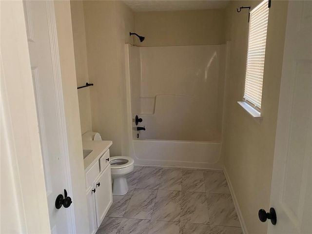 280 Bridgestone Lane, Douglasville, GA 30134