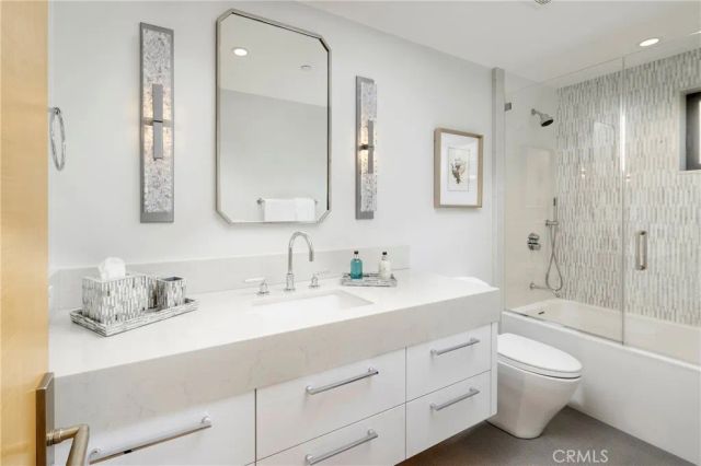 130 S Bay Front, Newport Beach, CA 92662