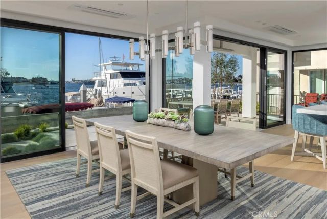 130 S Bay Front, Newport Beach, CA 92662